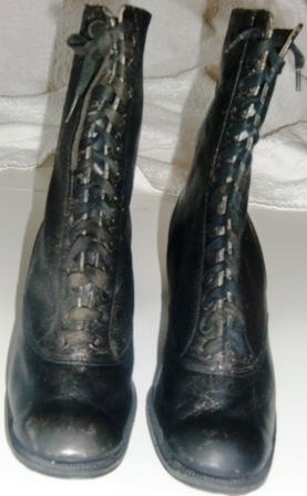 xxM21M 1918-19 Lace Up Boots